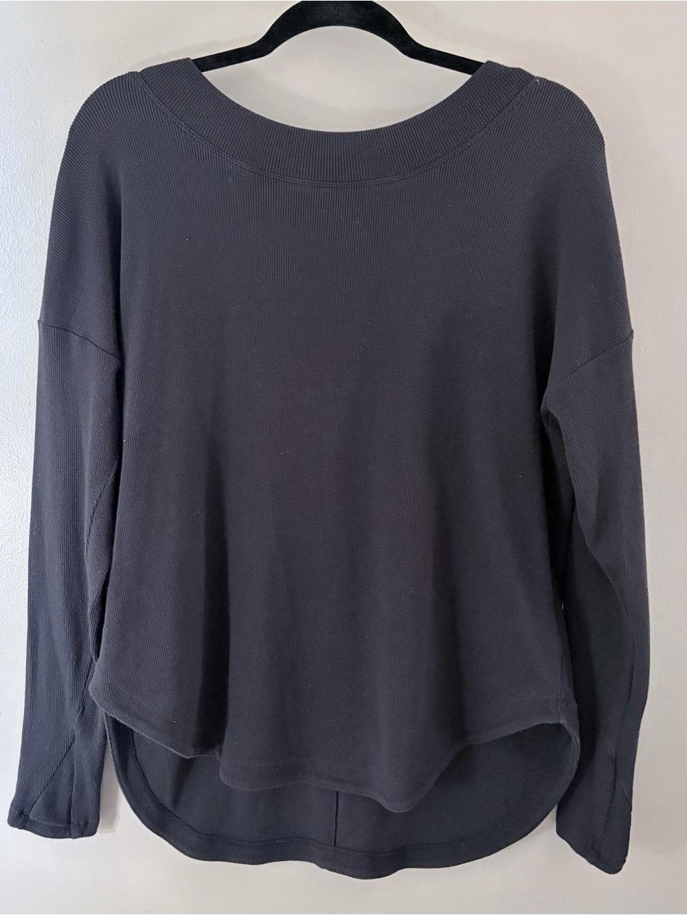 Athleta Presence V-Back Sweater Black Ribbed Knit Medium - Picture 2 of 6